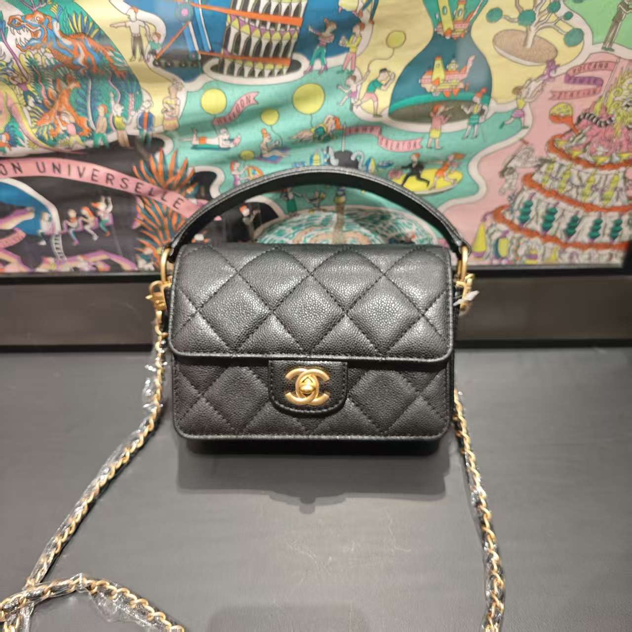 99新 Chanel/香奈儿 Chanel黑金荔枝纹手柄口盖包